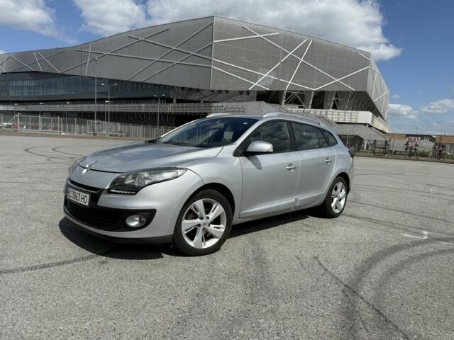 Серый Рено 14, объемом двигателя 1.5 л и пробегом 300 тыс. км за 7895 $, фото 1 на Automoto.ua