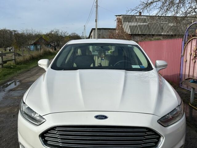 Білий Рено 15, об'ємом двигуна 2.5 л та пробігом 116 тис. км за 10500 $, фото 1 на Automoto.ua