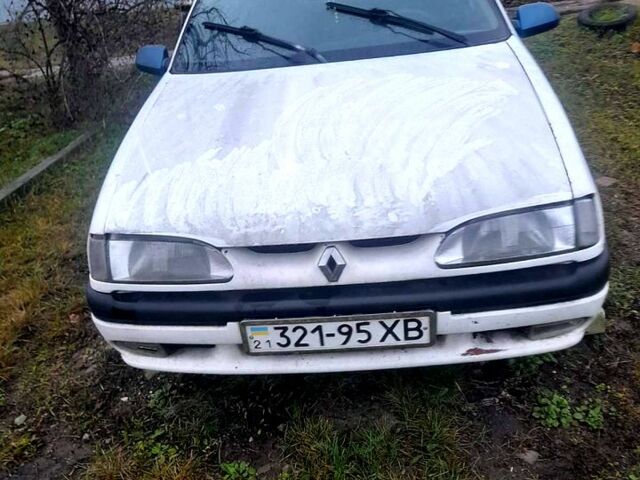 Белый Рено 19, объемом двигателя 1.4 л и пробегом 0 тыс. км за 600 $, фото 1 на Automoto.ua