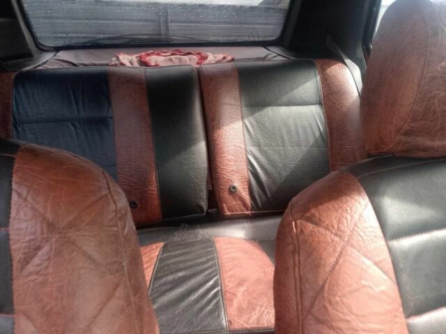 Красный Рено 19, объемом двигателя 1.8 л и пробегом 200 тыс. км за 1700 $, фото 1 на Automoto.ua