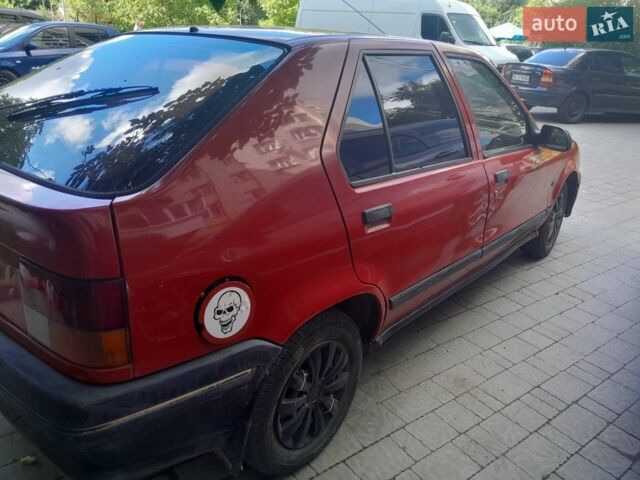 Червоний Рено 19, об'ємом двигуна 1.7 л та пробігом 316 тис. км за 1100 $, фото 1 на Automoto.ua