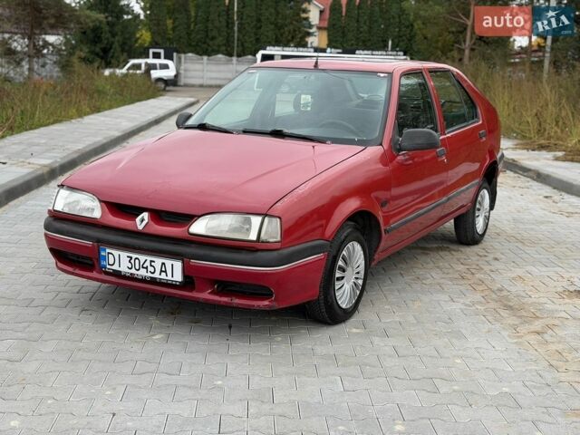 Красный Рено 19, объемом двигателя 1.4 л и пробегом 254 тыс. км за 900 $, фото 1 на Automoto.ua