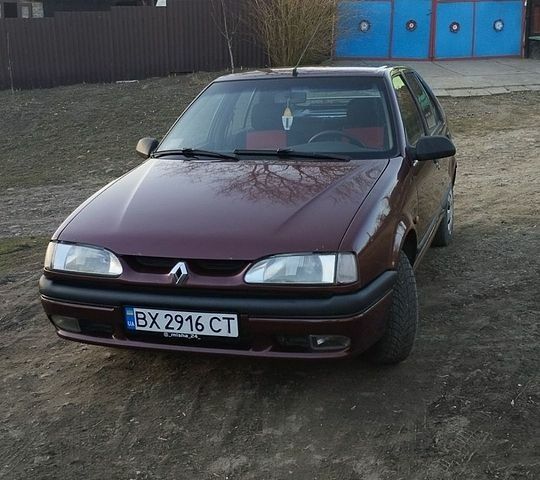 Червоний Рено 19, об'ємом двигуна 1.72 л та пробігом 224 тис. км за 1500 $, фото 1 на Automoto.ua
