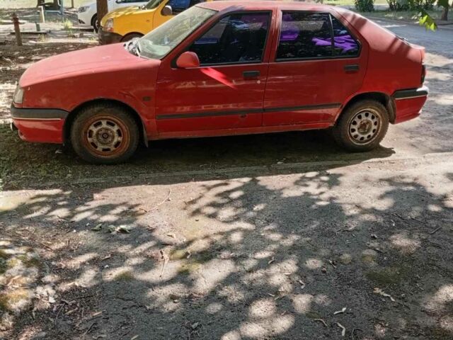 Червоний Рено 19, об'ємом двигуна 0 л та пробігом 458 тис. км за 400 $, фото 1 на Automoto.ua