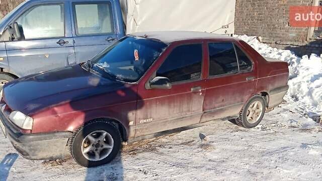 Красный Рено 19, объемом двигателя 1.4 л и пробегом 220 тыс. км за 850 $, фото 1 на Automoto.ua