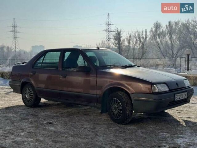 Красный Рено 19, объемом двигателя 1.9 л и пробегом 350 тыс. км за 950 $, фото 1 на Automoto.ua