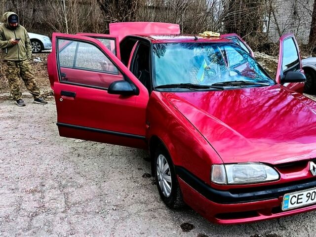 Червоний Рено 19, об'ємом двигуна 1.4 л та пробігом 256 тис. км за 3200 $, фото 1 на Automoto.ua