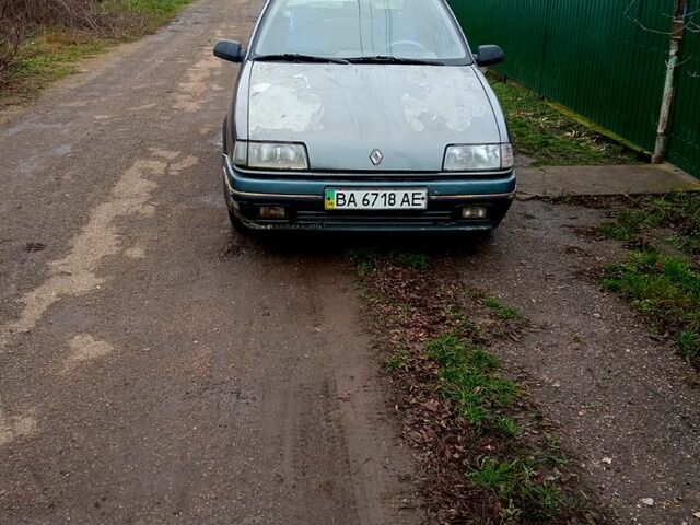 Рено 19, об'ємом двигуна 1.7 л та пробігом 200 тис. км за 850 $, фото 1 на Automoto.ua