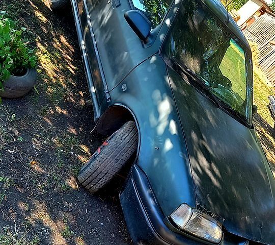 Рено 19, объемом двигателя 1.4 л и пробегом 0 тыс. км за 950 $, фото 1 на Automoto.ua