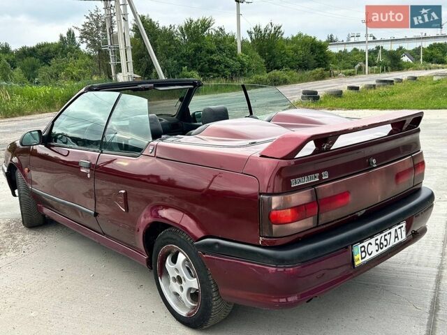 Рено 19, об'ємом двигуна 0 л та пробігом 220 тис. км за 1000 $, фото 1 на Automoto.ua