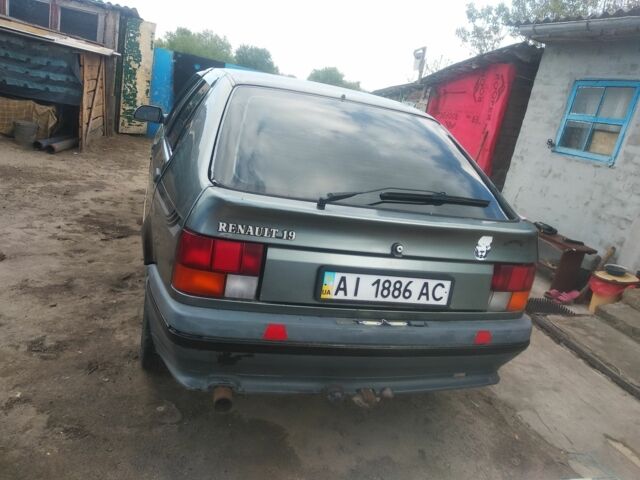 Рено 19 1991 в Чернигове на Automoto.ua Серый Рено 19, объемом двигателя 0 л и пробегом 1 тыс. км за 594 $, фото 1 на Automoto.ua