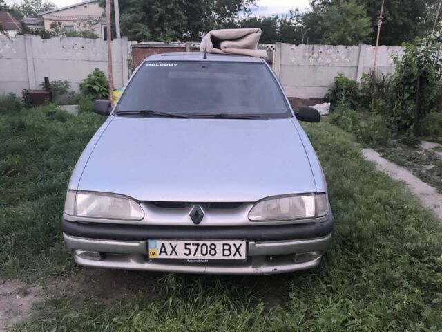 Сірий Рено 19, об'ємом двигуна 1.6 л та пробігом 344 тис. км за 358 $, фото 1 на Automoto.ua