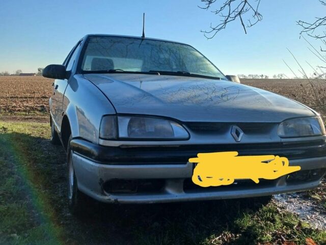 Серый Рено 19, объемом двигателя 0 л и пробегом 300 тыс. км за 650 $, фото 1 на Automoto.ua