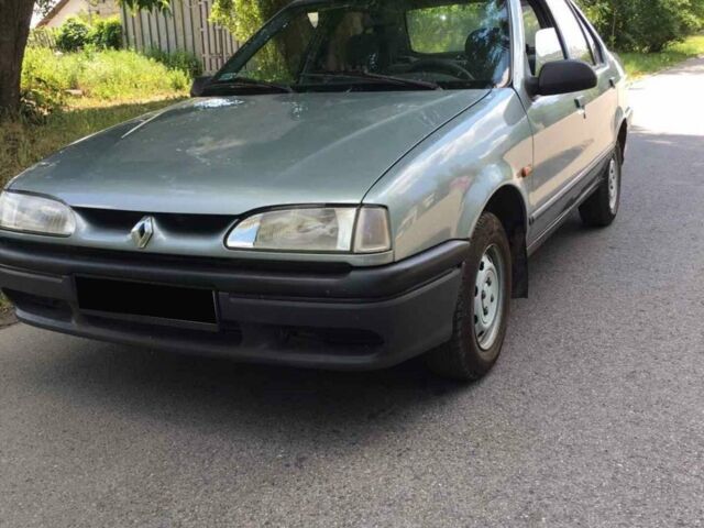 Сірий Рено 19, об'ємом двигуна 1.4 л та пробігом 203 тис. км за 2500 $, фото 1 на Automoto.ua