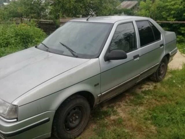 Серый Рено 19, объемом двигателя 1.7 л и пробегом 196 тыс. км за 1300 $, фото 1 на Automoto.ua