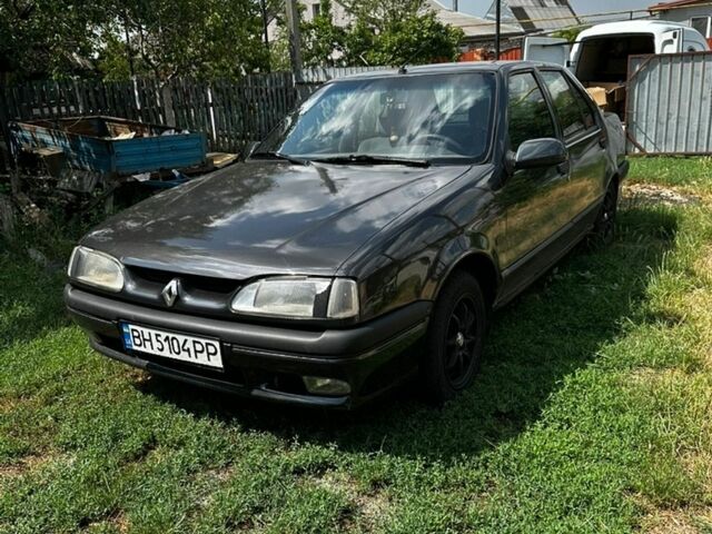 Серый Рено 19, объемом двигателя 1.72 л и пробегом 251 тыс. км за 1300 $, фото 1 на Automoto.ua