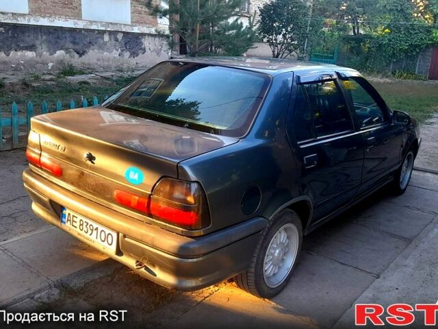 Сірий Рено 19, об'ємом двигуна 1.7 л та пробігом 0 тис. км за 3500 $, фото 1 на Automoto.ua