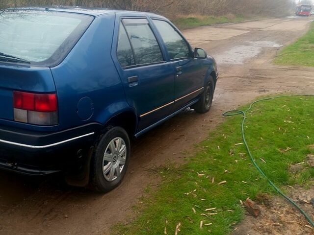 Синий Рено 19, объемом двигателя 1.7 л и пробегом 100 тыс. км за 750 $, фото 1 на Automoto.ua