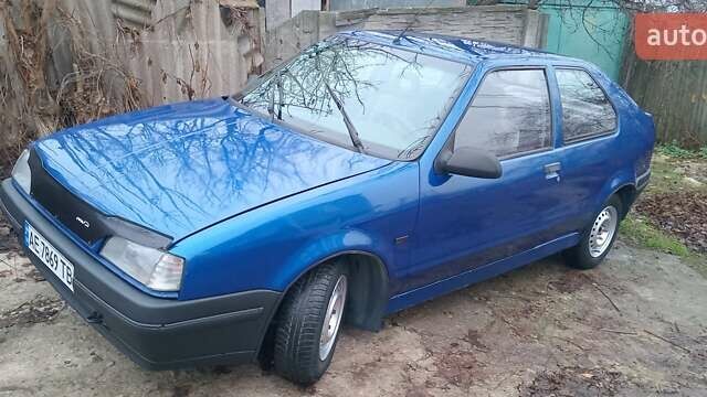 Синий Рено 19, объемом двигателя 1.4 л и пробегом 55 тыс. км за 750 $, фото 1 на Automoto.ua