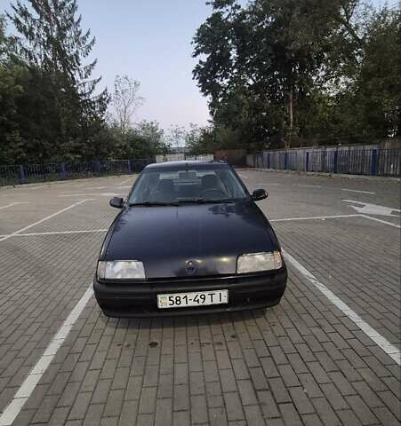 Синій Рено 19, об'ємом двигуна 1.7 л та пробігом 230 тис. км за 1000 $, фото 1 на Automoto.ua