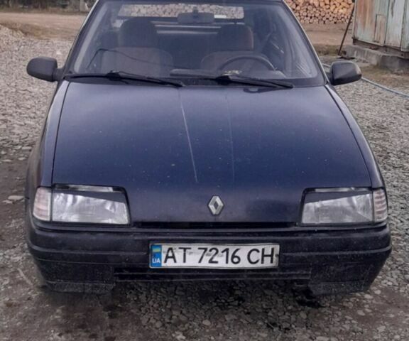 Синий Рено 19, объемом двигателя 1.4 л и пробегом 100 тыс. км за 650 $, фото 1 на Automoto.ua