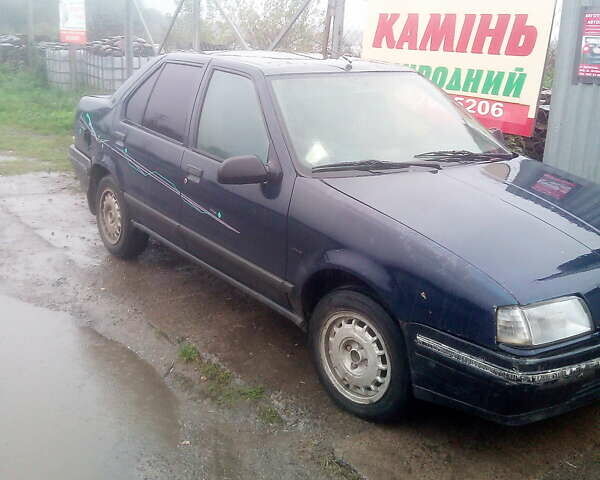 Синий Рено 19, объемом двигателя 1.7 л и пробегом 336 тыс. км за 1037 $, фото 1 на Automoto.ua