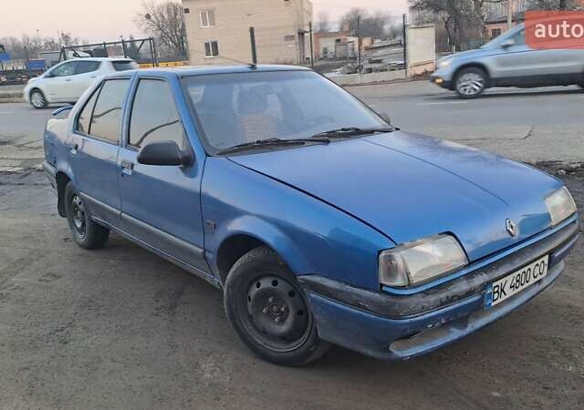 Синий Рено 19, объемом двигателя 1.72 л и пробегом 294 тыс. км за 650 $, фото 1 на Automoto.ua