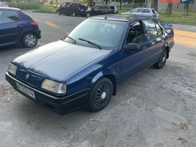 Синий Рено 19, объемом двигателя 1.4 л и пробегом 280 тыс. км за 900 $, фото 1 на Automoto.ua