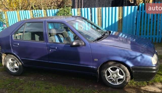 Синий Рено 19, объемом двигателя 1.87 л и пробегом 2 тыс. км за 1800 $, фото 1 на Automoto.ua