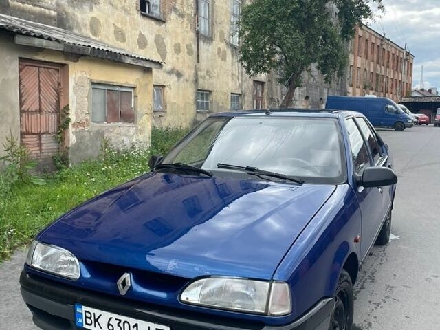 Синий Рено 19, объемом двигателя 1.4 л и пробегом 200 тыс. км за 1400 $, фото 1 на Automoto.ua