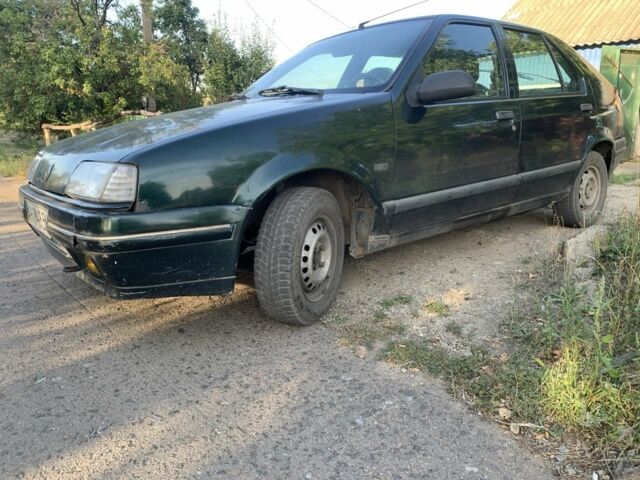 Зеленый Рено 19, объемом двигателя 1.9 л и пробегом 300 тыс. км за 1000 $, фото 1 на Automoto.ua