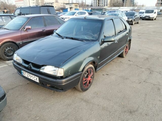 Зелений Рено 19, об'ємом двигуна 1.4 л та пробігом 218 тис. км за 395 $, фото 1 на Automoto.ua