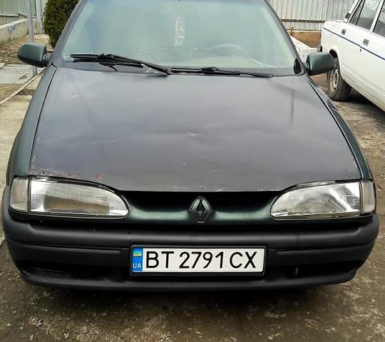 Зелений Рено 19, об'ємом двигуна 1.4 л та пробігом 250 тис. км за 750 $, фото 1 на Automoto.ua