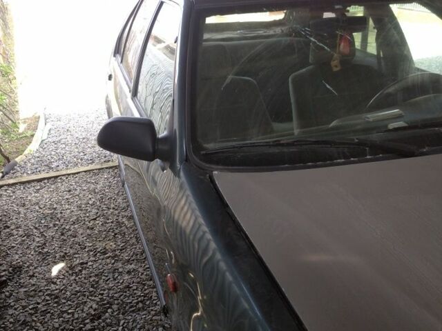 Зеленый Рено 19, объемом двигателя 1.4 л и пробегом 2 тыс. км за 400 $, фото 1 на Automoto.ua