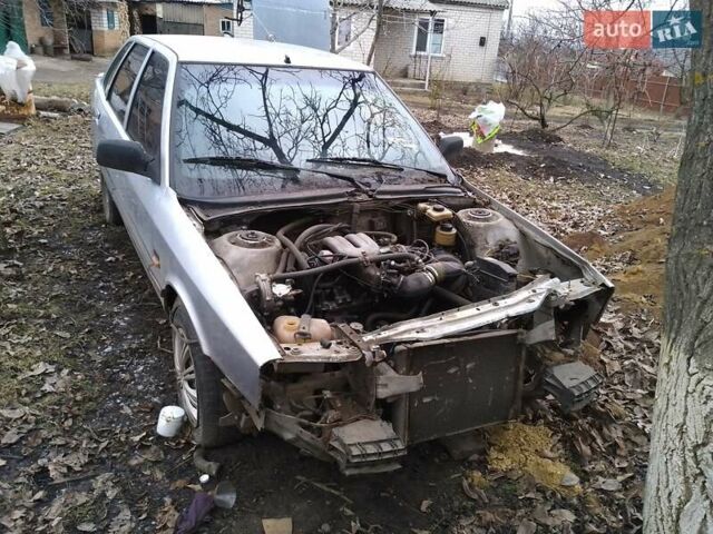 Сірий Рено 21, об'ємом двигуна 1.6 л та пробігом 67 тис. км за 500 $, фото 1 на Automoto.ua
