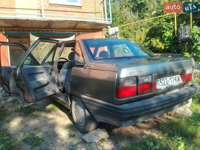 Сірий Рено 21, об'ємом двигуна 0 л та пробігом 800 тис. км за 500 $, фото 1 на Automoto.ua