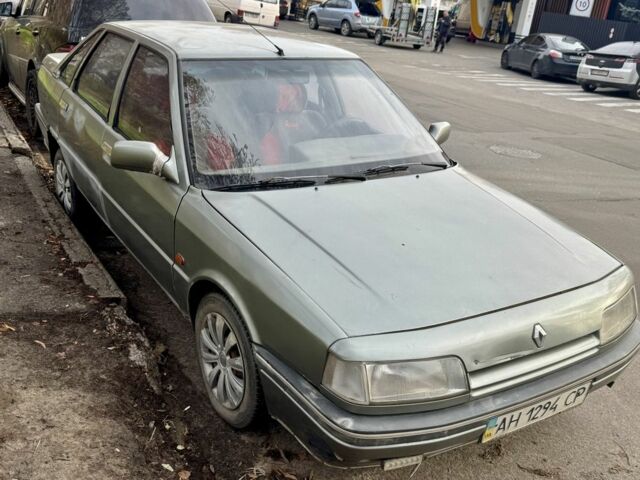 Серый Рено 21, объемом двигателя 1.7 л и пробегом 300 тыс. км за 499 $, фото 1 на Automoto.ua