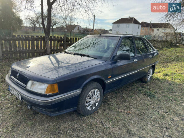Синий Рено 21, объемом двигателя 1.72 л и пробегом 290 тыс. км за 1100 $, фото 1 на Automoto.ua