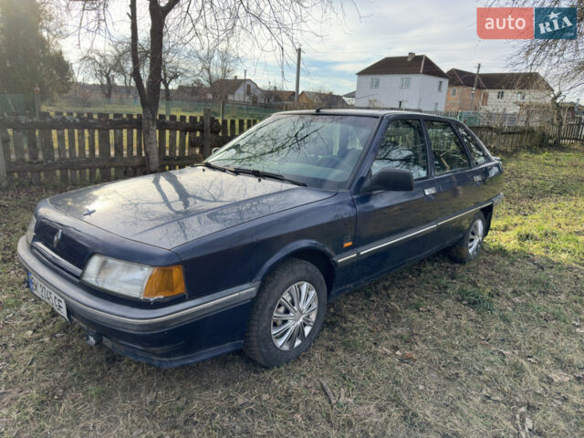 Синий Рено 21, объемом двигателя 1.72 л и пробегом 290 тыс. км за 1100 $, фото 1 на Automoto.ua