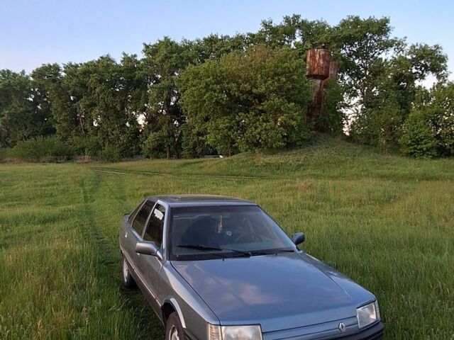 Синий Рено 21, объемом двигателя 1 л и пробегом 3 тыс. км за 450 $, фото 1 на Automoto.ua