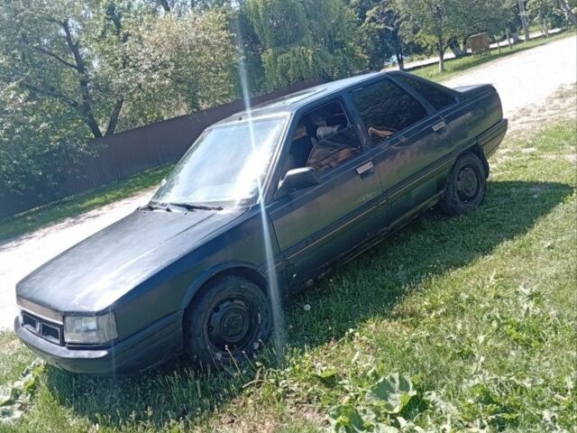 Синий Рено 21, объемом двигателя 1.7 л и пробегом 400 тыс. км за 500 $, фото 1 на Automoto.ua