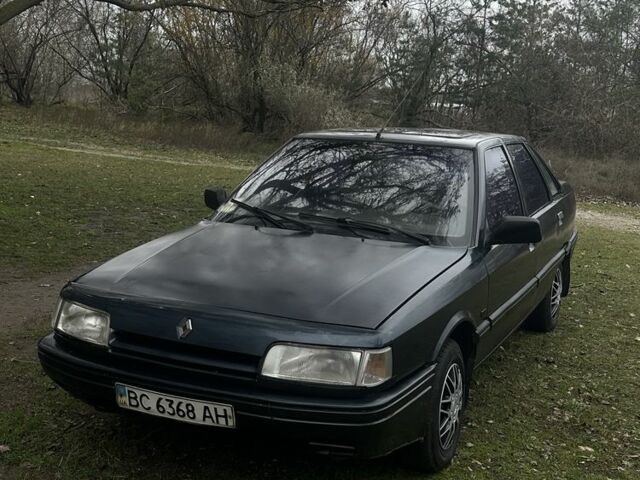 Синий Рено 21, объемом двигателя 1.8 л и пробегом 333 тыс. км за 550 $, фото 1 на Automoto.ua