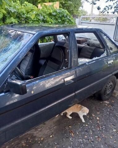 Синий Рено 21, объемом двигателя 0 л и пробегом 400 тыс. км за 284 $, фото 1 на Automoto.ua