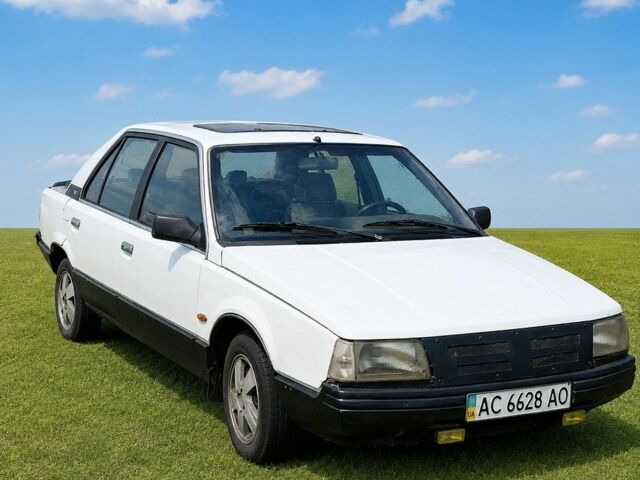 Білий Рено 25, об'ємом двигуна 2 л та пробігом 250 тис. км за 1000 $, фото 1 на Automoto.ua