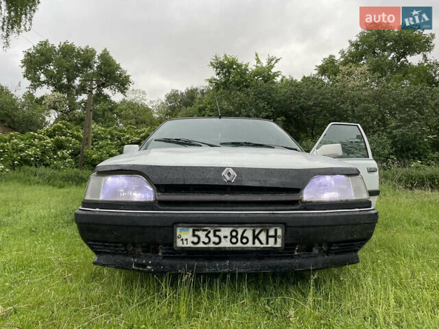 Білий Рено 25, об'ємом двигуна 2.2 л та пробігом 430 тис. км за 750 $, фото 1 на Automoto.ua