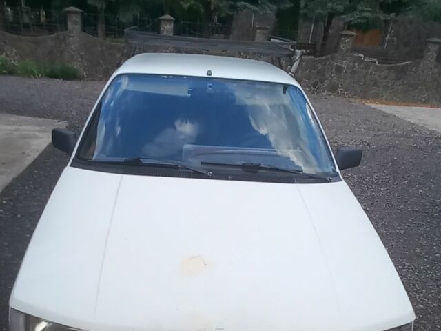 Білий Рено 25, об'ємом двигуна 0 л та пробігом 200 тис. км за 700 $, фото 1 на Automoto.ua