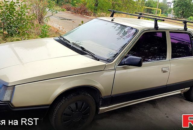 Бежевый Рено 25, объемом двигателя 2 л и пробегом 240 тыс. км за 1100 $, фото 1 на Automoto.ua