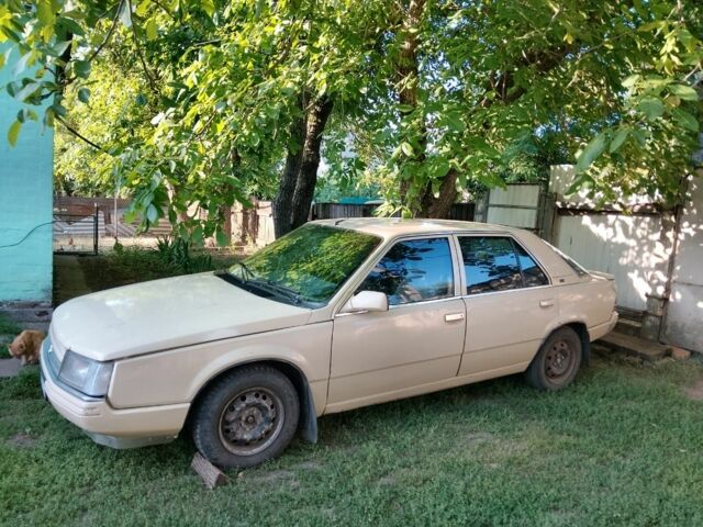 Бежевый Рено 25, объемом двигателя 2 л и пробегом 5 тыс. км за 1350 $, фото 1 на Automoto.ua