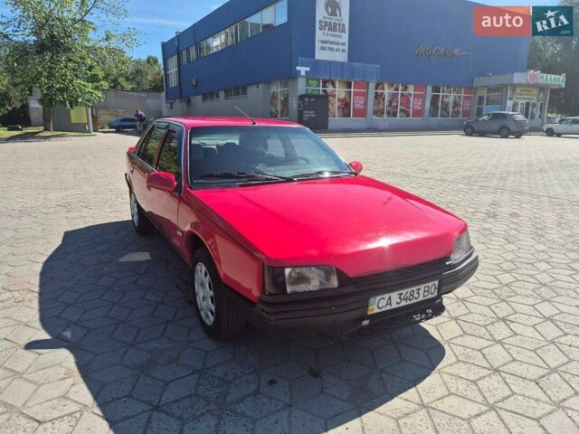 Красный Рено 25, объемом двигателя 2 л и пробегом 35 тыс. км за 1200 $, фото 1 на Automoto.ua