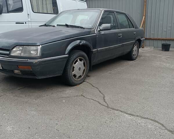 Рено 25 1990 у Києві на Automoto.ua Сірий Рено 25, об'ємом двигуна 2.8 л та пробігом 260 тис. км за 800 $, фото 1 на Automoto.ua